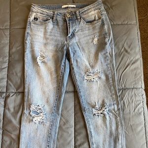 Kancan Mid-rise Distressed Skinny Jeans
